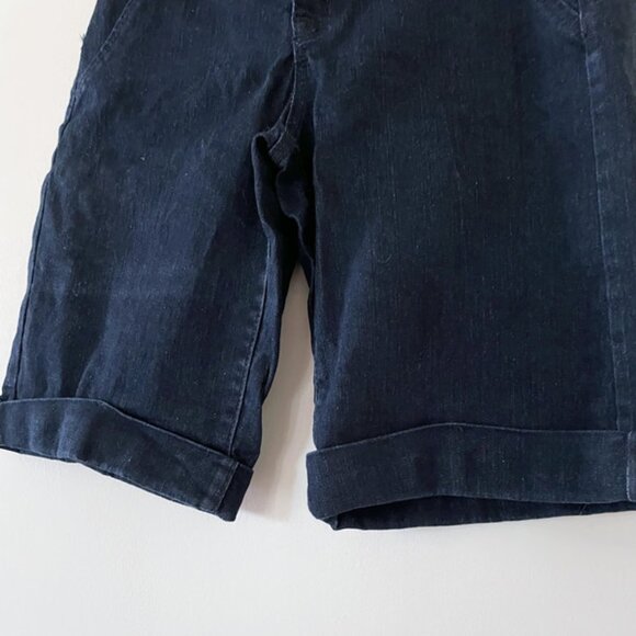 Classic navy blue jean shorts - Picture 6 of 9